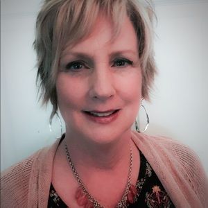 Meet your Posher, Marie